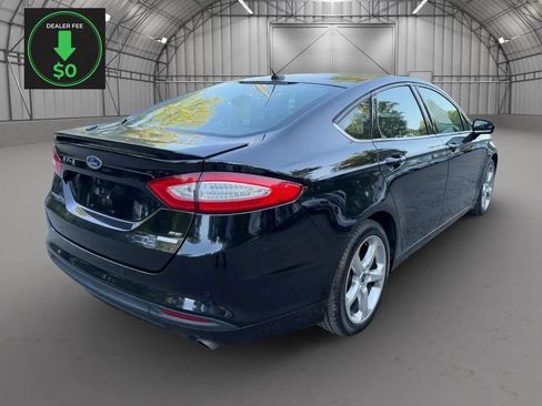 Used 2016 Ford Fusion SE FWD image 5