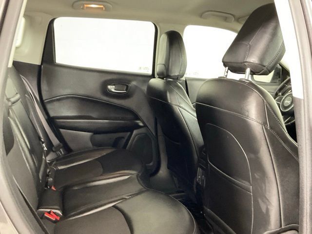 Used 2020 Jeep Compass Latitude FWD image 22