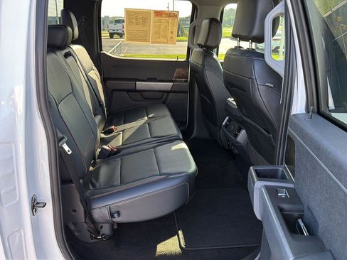 Used 2022 Ford F150 Lariat AWD/4WD image 12