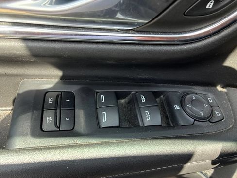 Used 2023 Chevrolet Tahoe LT AWD/4WD image 10