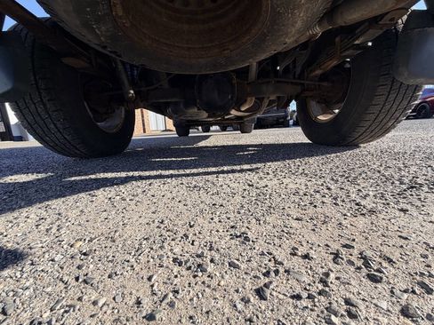 Used 2012 Nissan Frontier SV image 52