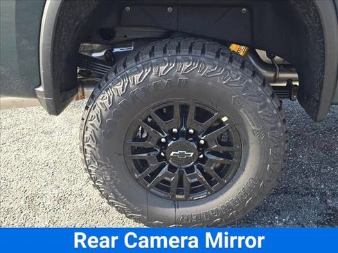 New 2026 Chevrolet Silverado 2500 ZR2 w/ LPO, Dark Essentials Package AWD/4WD image 33