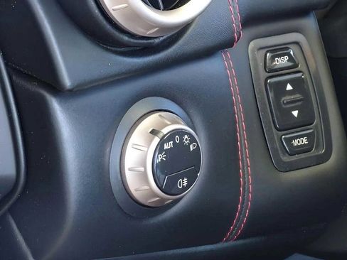 Used 2011 Ferrari California image 29