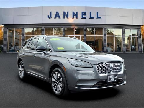 Used 2022 Lincoln Corsair Reserve w/ Equipment Group 201A image 3