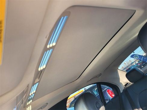 Used 2020 Mercedes-Benz C 300 Sedan image 21