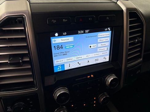 Used 2018 Ford F150 Platinum w/ Equipment Group 701A Luxury image 28