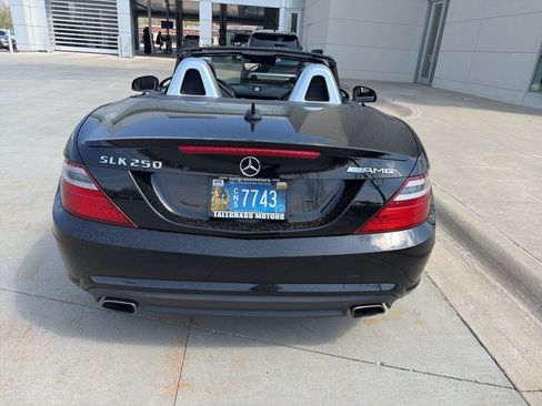 Used 2013 Mercedes-Benz SLK 250 image 6