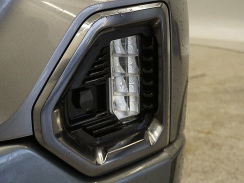 Used 2020 GMC Sierra 1500 AT4 w/ AT4 Premium Package image 17