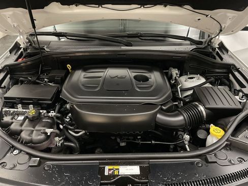 Used 2020 Jeep Grand Cherokee Laredo image 23