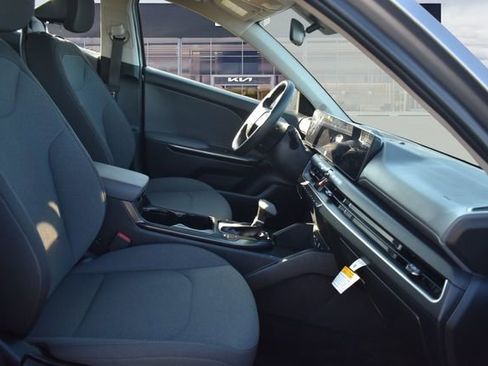 New 2025 Kia K4 image 13