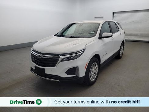 Used 2023 Chevrolet Equinox LT image 1