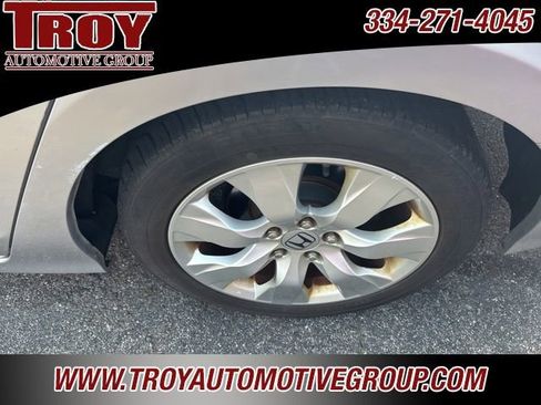 Used 2010 Honda Accord EX image 9