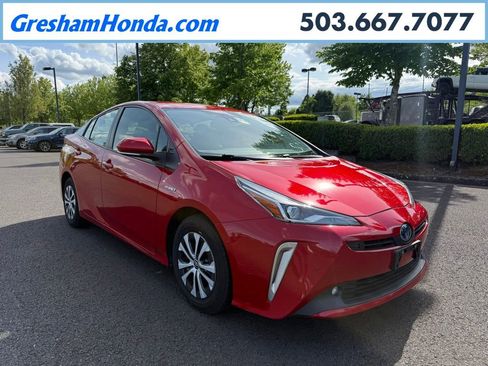 Used 2022 Toyota Prius LE AWD/4WD image 1