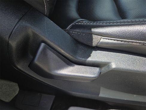 Used 2022 Ford Escape SEL image 28