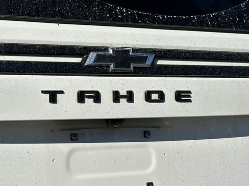 Used 2023 Chevrolet Tahoe Z71 w/ Z71 Off-Road Package AWD/4WD image 6