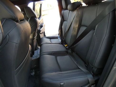 Used 2025 Toyota Tacoma TRD Sport image 51