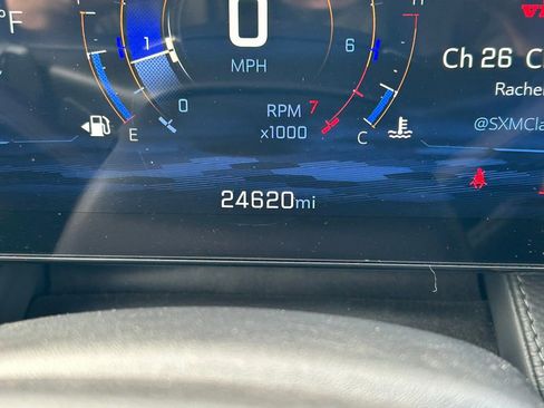 Used 2025 Chevrolet Equinox LT FWD image 30