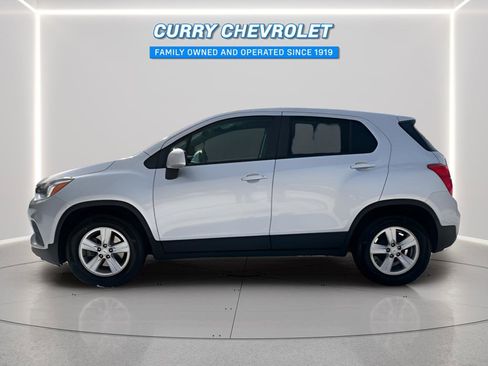 Used 2020 Chevrolet Trax LS w/ Tint and Cruise Package image 7