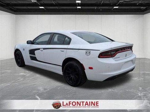 Used 2019 Dodge Charger Police w/ Street Appearance Group RWD image 3
