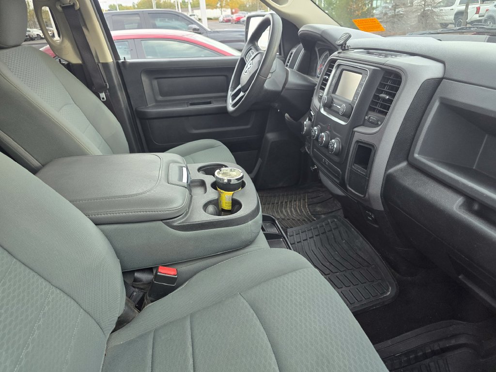 Used 2016 RAM 1500 Express w/ Popular Equipment Group AWD/4WD image 15