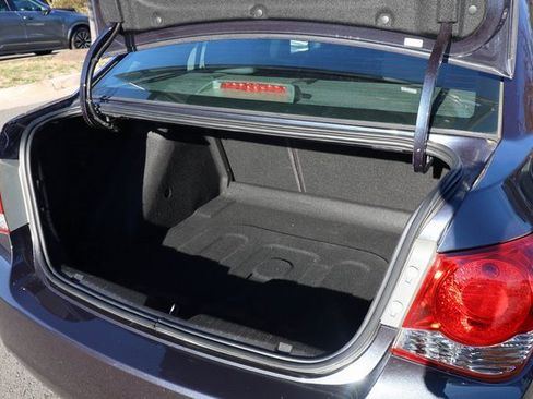 Used 2016 Chevrolet Cruze LT image 54