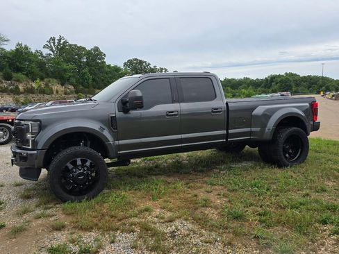 Used 2020 Ford F450 Platinum AWD/4WD image 1