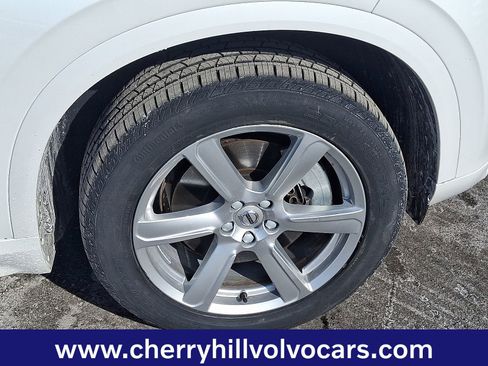 Certified 2023 Volvo XC90 B5 Core w/ Climate Package image 9