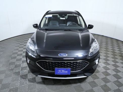 Certified 2020 Ford Escape Titanium image 3