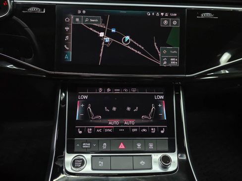 Used 2021 Audi Q8 Premium Plus AWD/4WD image 33