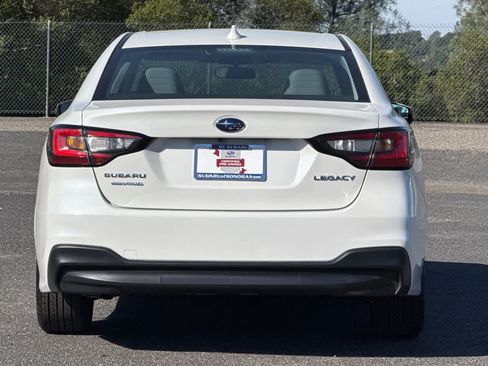 Used 2025 Subaru Legacy Premium AWD/4WD image 4