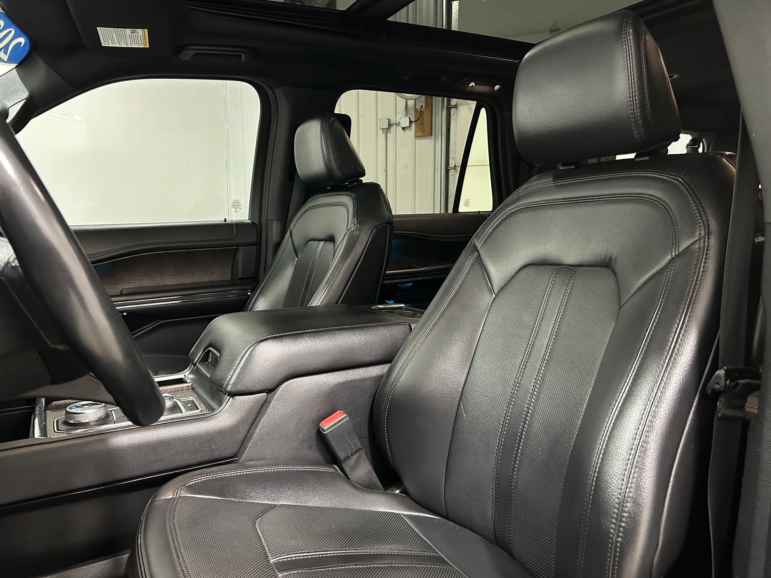 Used 2021 Ford Expedition Max Limited AWD/4WD image 26