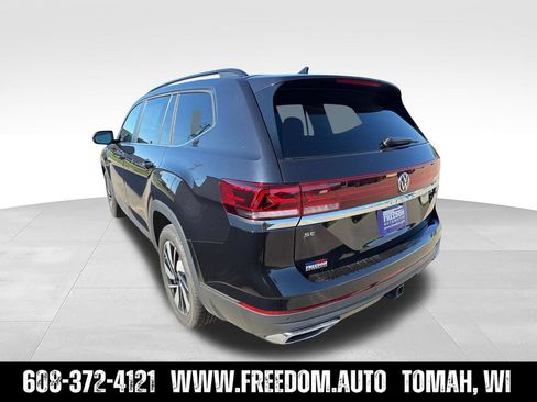Used 2026 Volkswagen Atlas SE AWD/4WD image 3