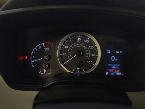Used 2022 Toyota Corolla LE FWD image 23