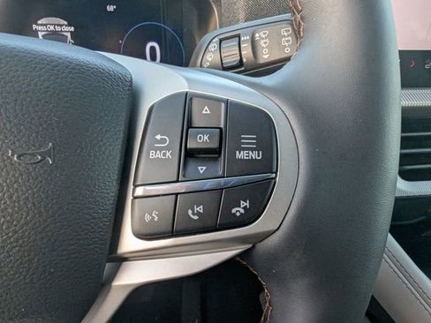 New 2026 Ford Explorer Active w/ Active Comfort Package image 22