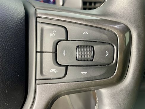 Used 2025 Chevrolet Silverado 1500 High Country w/ Technology Package AWD/4WD image 17