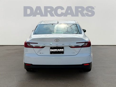 Used 2025 Toyota Camry LE image 6