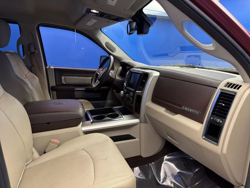 Used 2014 RAM 1500 Laramie w/ Convenience Group image 26