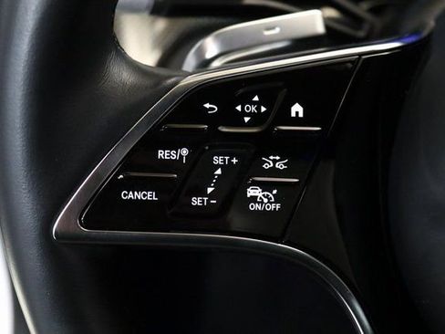 Used 2023 Mercedes-Benz S 580 4MATIC Sedan w/ AMG Line image 4