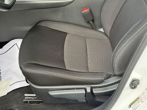 Used 2025 Nissan Sentra SV FWD image 16