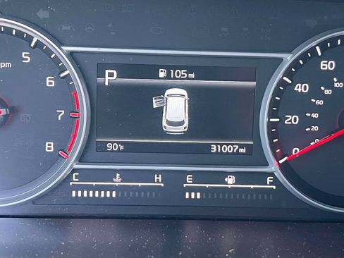 Certified 2023 Kia Sorento LX FWD image 26