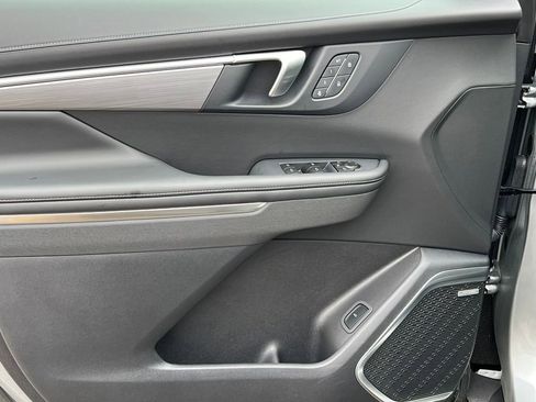 New 2026 Buick Enclave Preferred w/ Power Package image 15