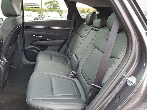 Used 2022 Hyundai Tucson Limited image 10