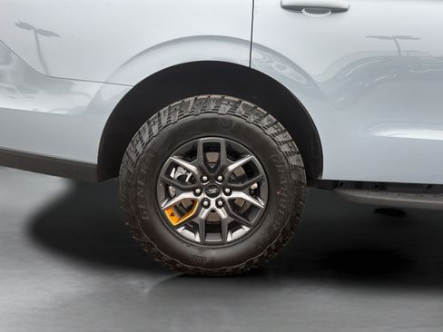 Certified 2025 Ford Expedition Tremor AWD/4WD image 41