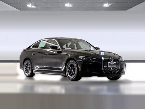 Used 2023 BMW i4 eDrive40 w/ Premium Package RWD image 6