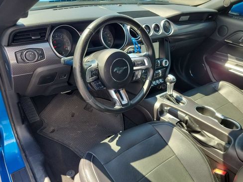 Used 2019 Ford Mustang GT Premium w/ GT Performance Package RWD image 10