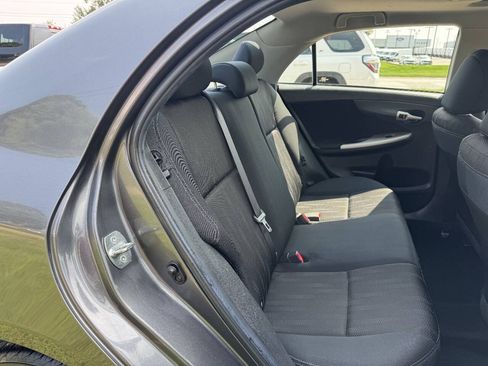 Used 2012 Toyota Corolla S FWD image 11