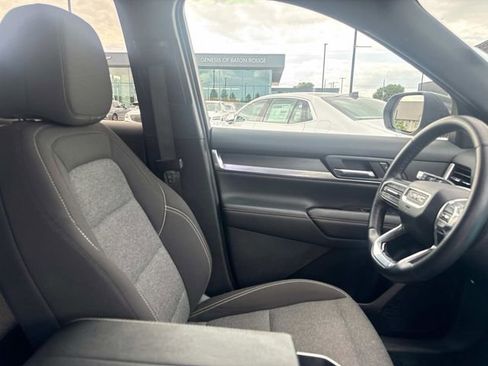 Used 2025 GMC Terrain Elevation AWD/4WD image 15
