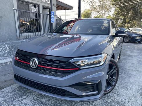 Used 2019 Volkswagen Jetta GLI FWD image 1