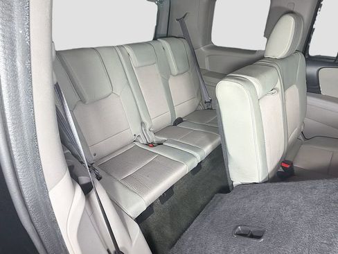Used 2015 Honda Pilot SE image 28