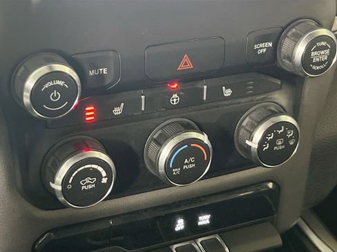 Used 2023 RAM 1500 Big Horn image 19